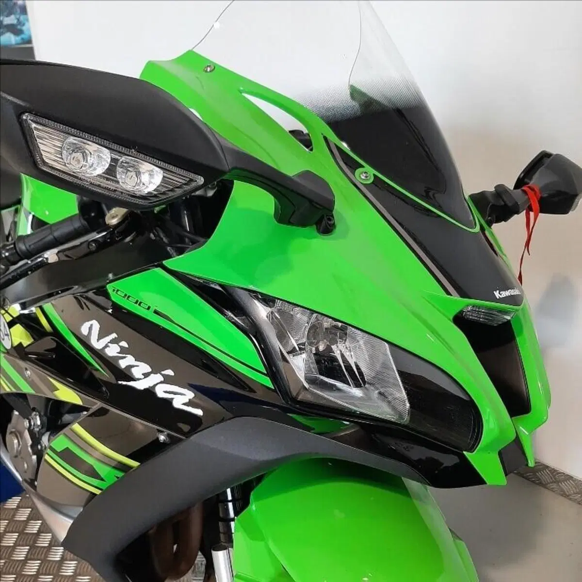 Kawasaki Ninja 1000 ZX-10R KRT Replica (2017 - 18) (4)