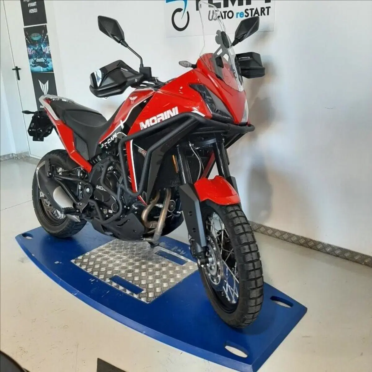 Moto Morini X-Cape 650 (2021 - 26) (2)