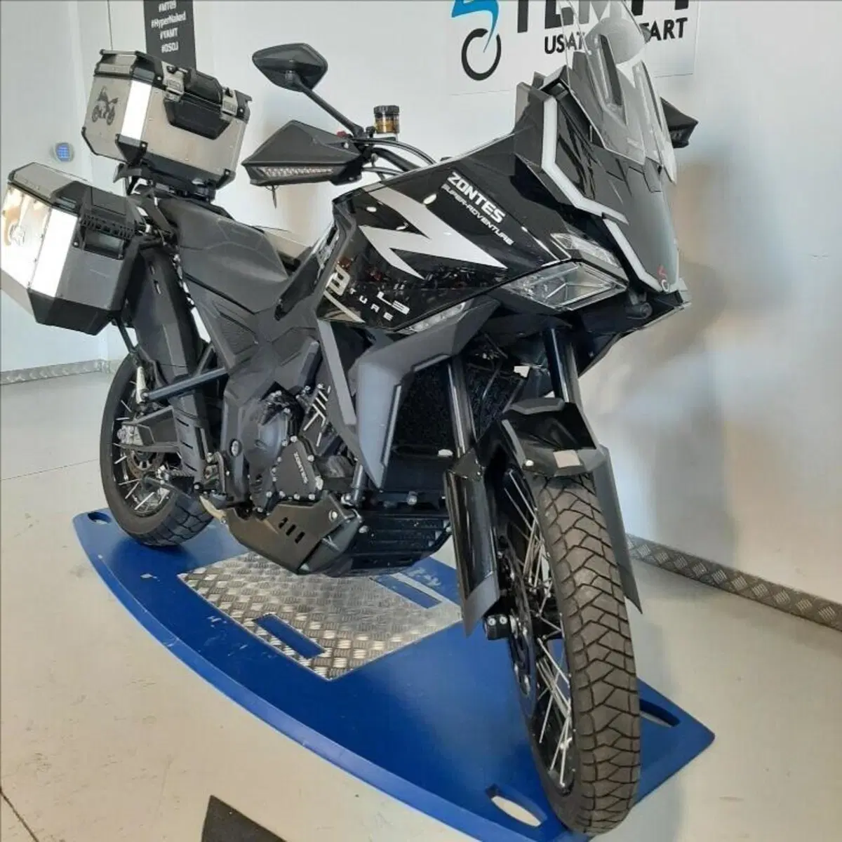 Zontes ZT703-F (2025 - 26) (2)