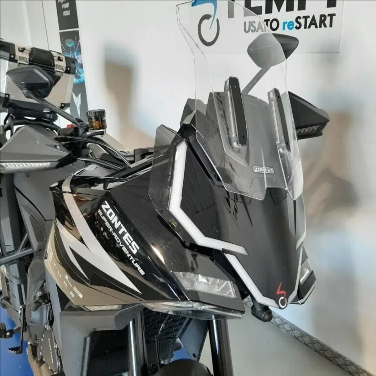 Zontes ZT703-F (2025 - 26) (4)