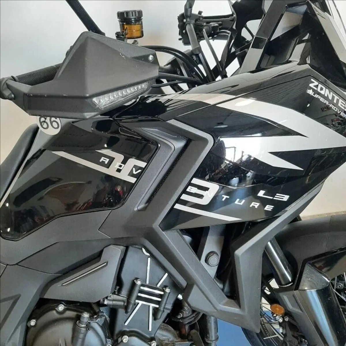 Zontes ZT703-F (2025 - 26) (6)