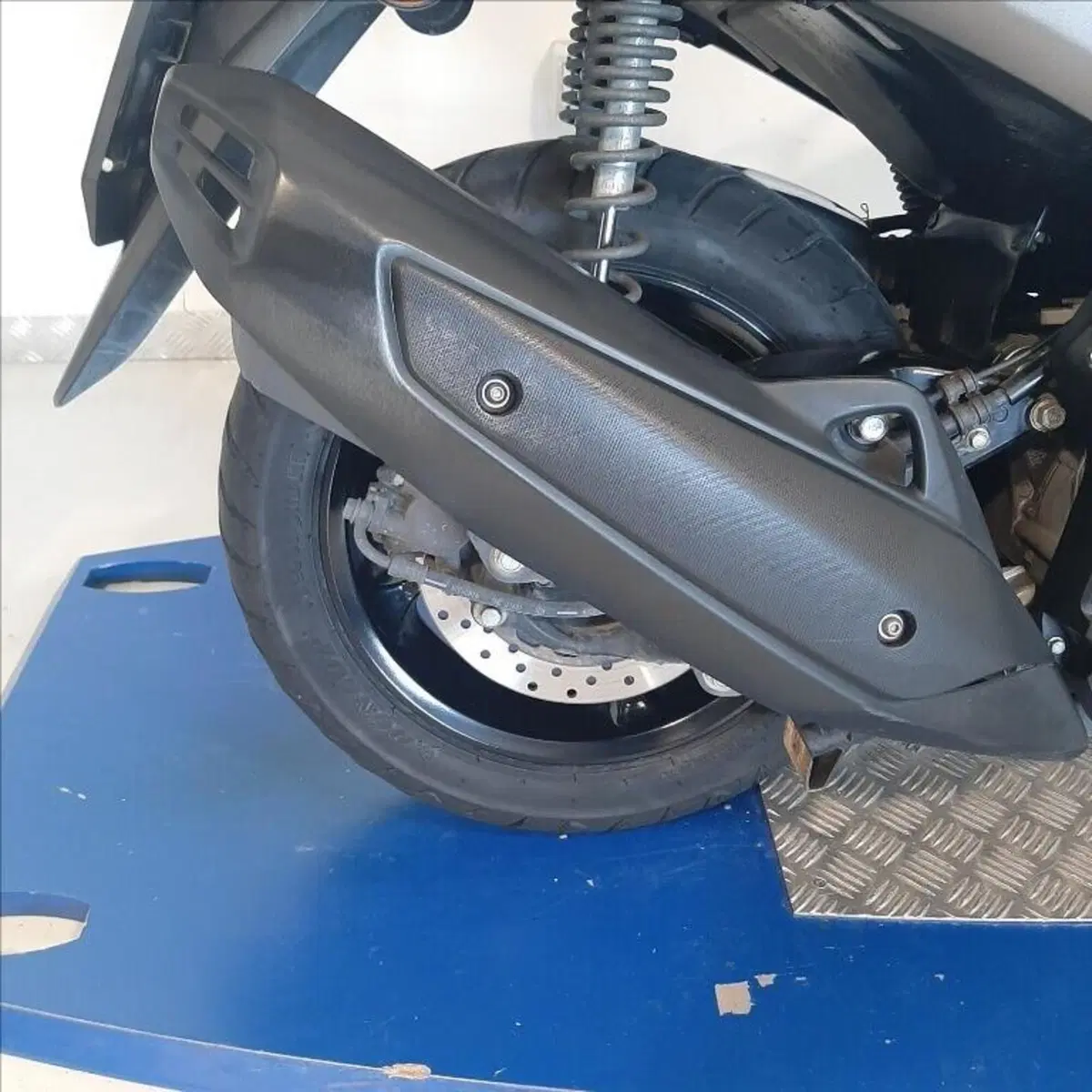 Yamaha N-Max 155 (2017 - 20) (5)