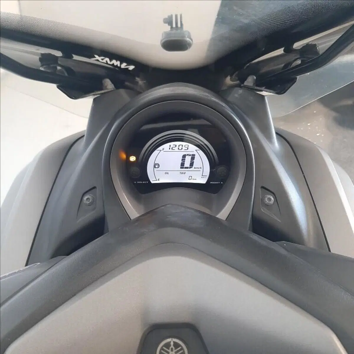 Yamaha N-Max 155 (2017 - 20) (10)