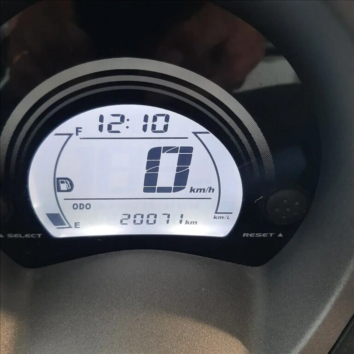 Yamaha N-Max 155 (2017 - 20) (11)