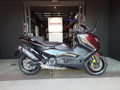 Yamaha T-Max 560 Tech Max (2022 - 24) usata