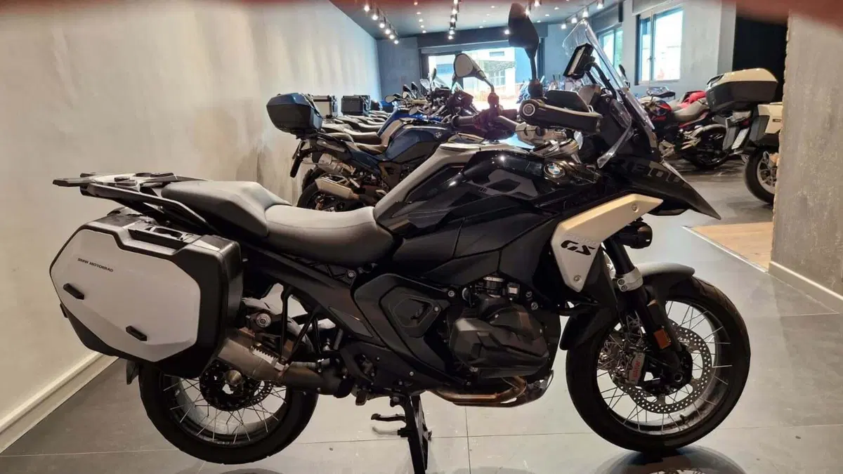 Bmw R 1300 GS Triple Black (2023 - 26) (6)