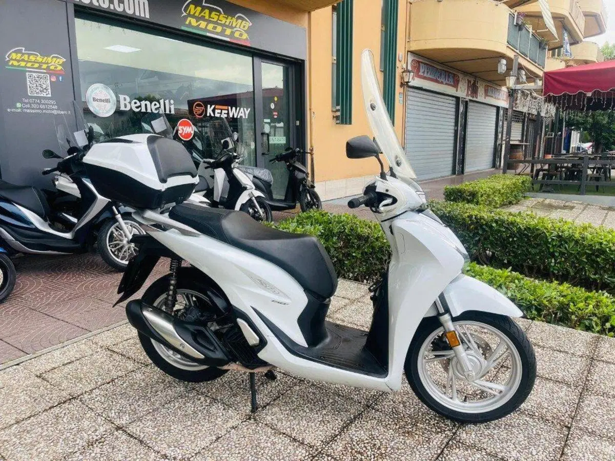 Honda SH 150i (2020 - 23) (6)