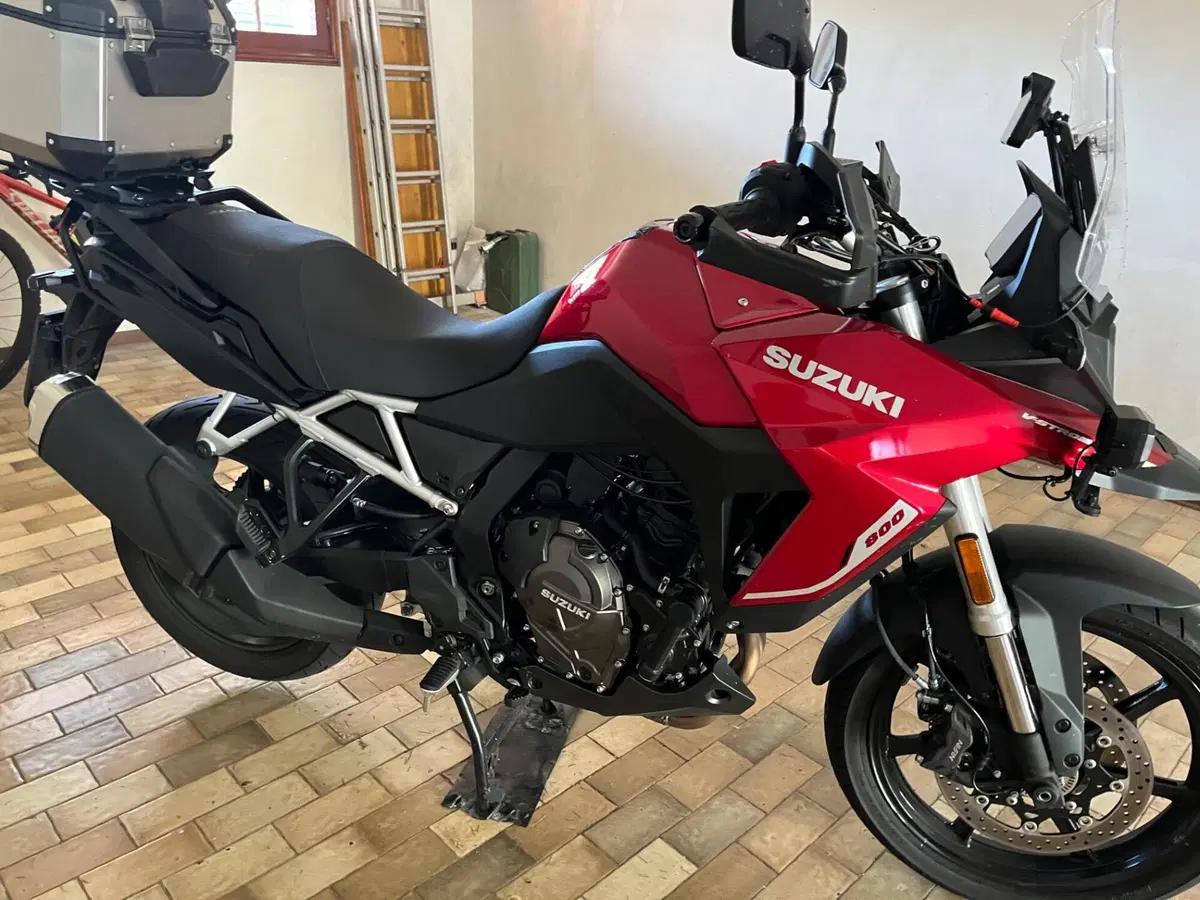 Suzuki V-Strom 800SE (2025 - 26) (2)