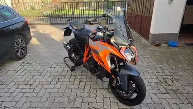 KTM 1290 Super Duke GT (2022 - 25) usata