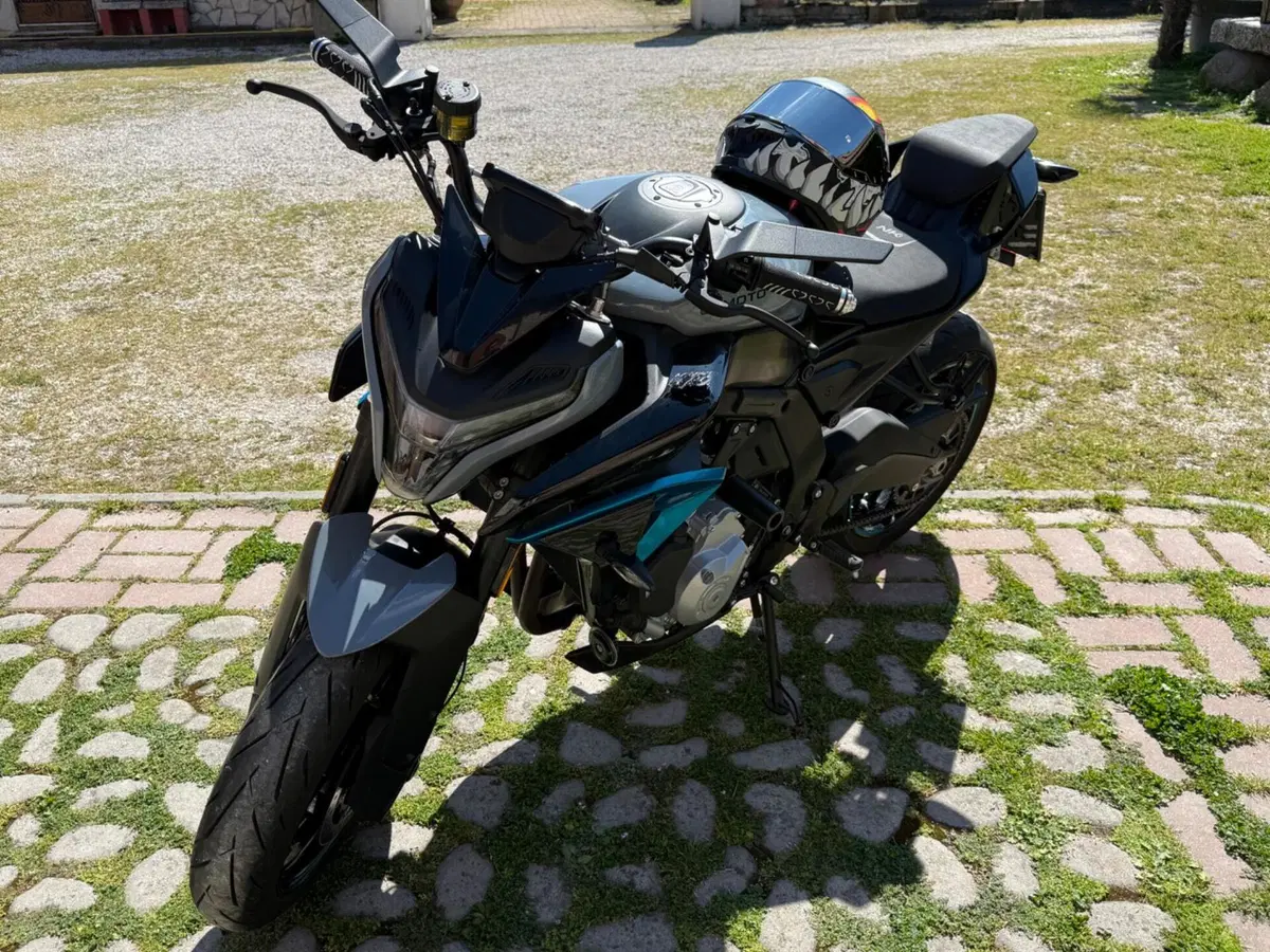 CFMOTO 675NK (2025 - 26) (5)