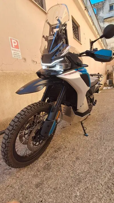 CFMOTO 800MT-X High Seat (2025 - 26) usata