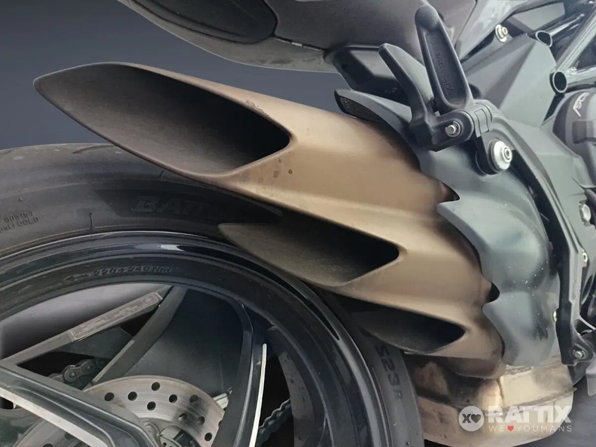 MV Agusta Brutale 800 RR SCS (2021 - 22) (6)
