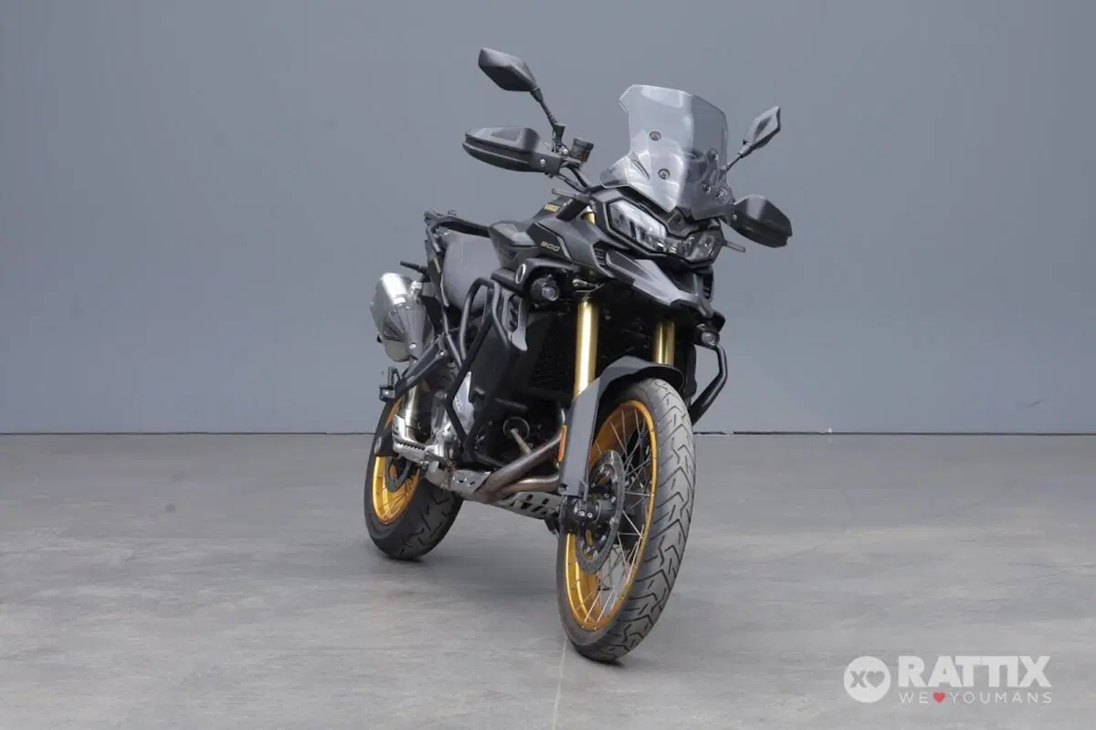 Voge Valico 900DSX (2024 - 26)