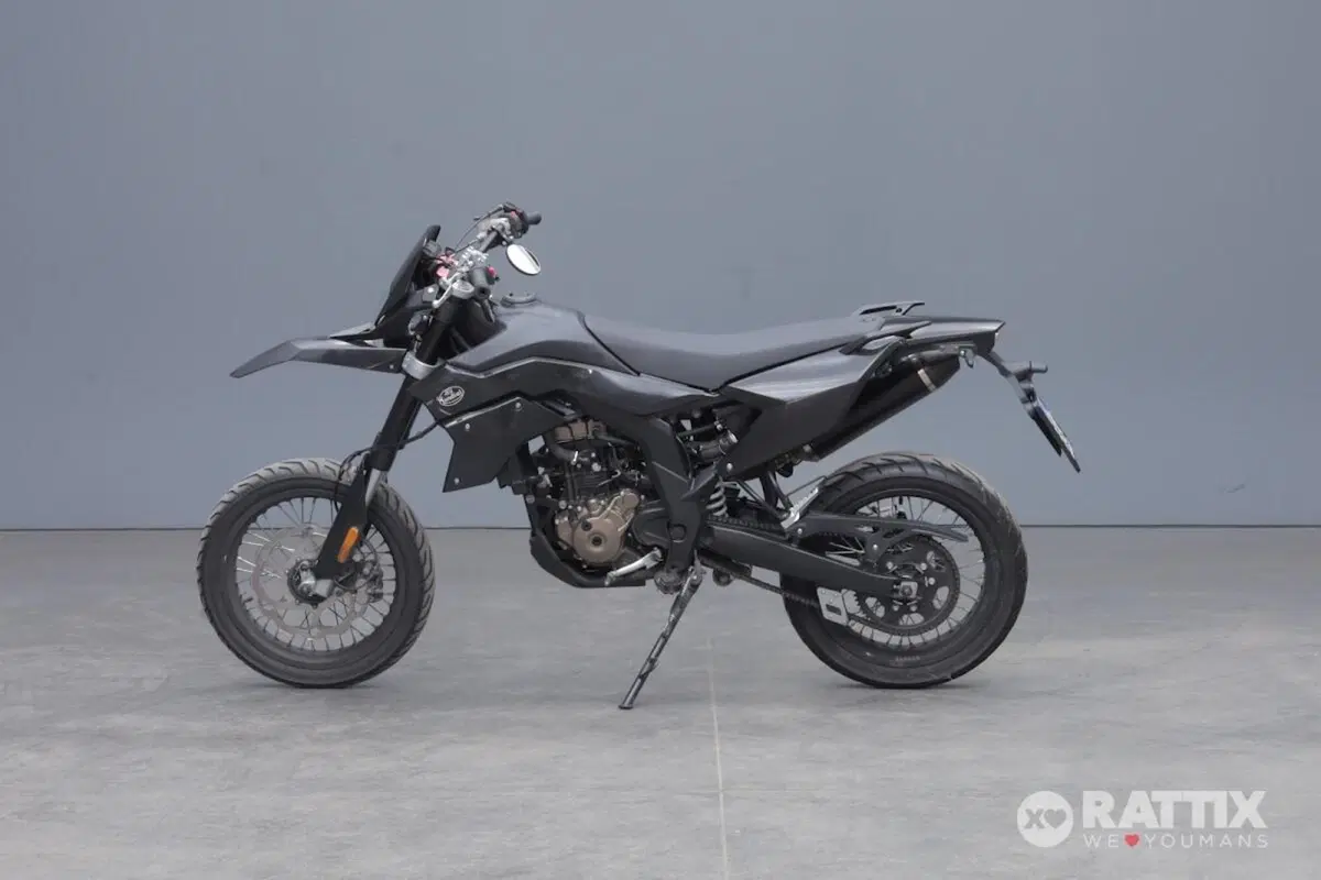 FB Mondial SMX 125 Motard (2021 - 24) (3)
