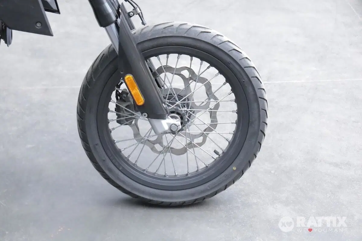 FB Mondial SMX 125 Motard (2021 - 24) (9)
