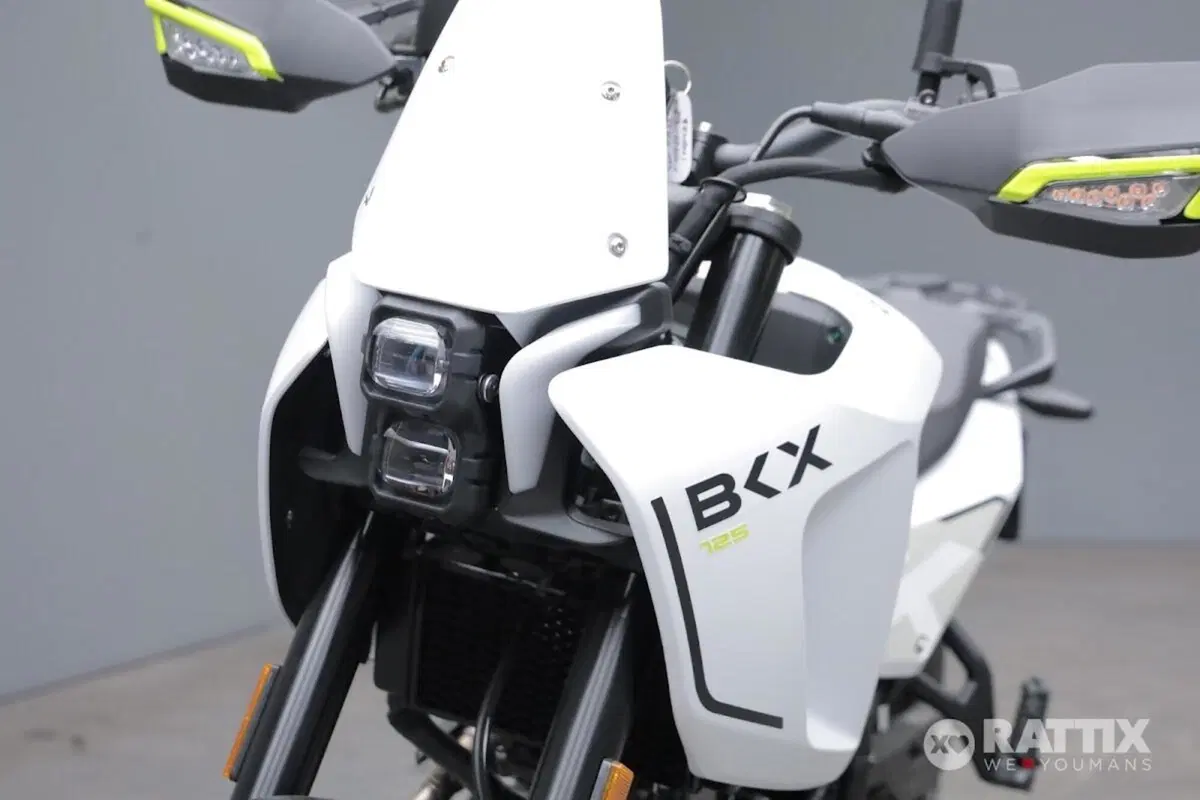 Benelli BKX 125 (2026) (6)