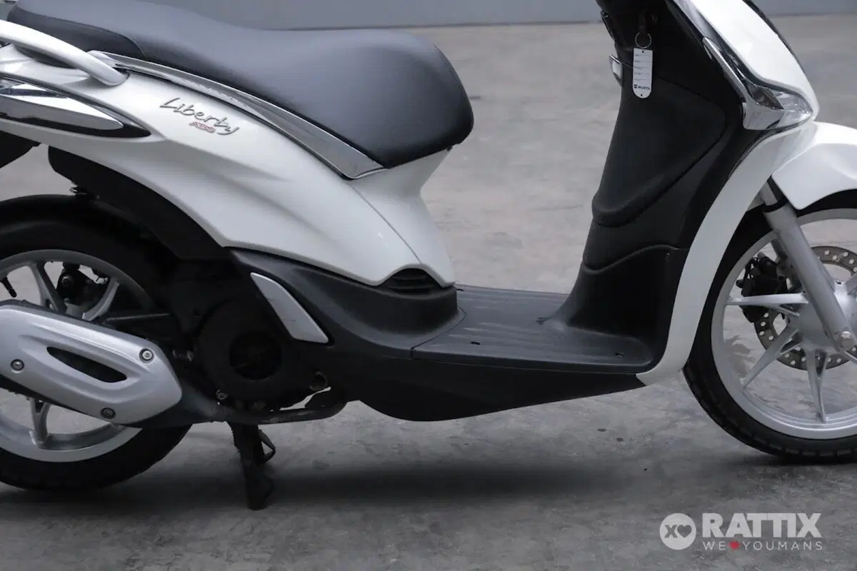 Piaggio Liberty 150 3V S ABS (2020) (9)