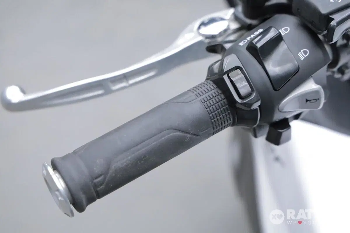 Honda Crossrunner (2017 - 20) (11)