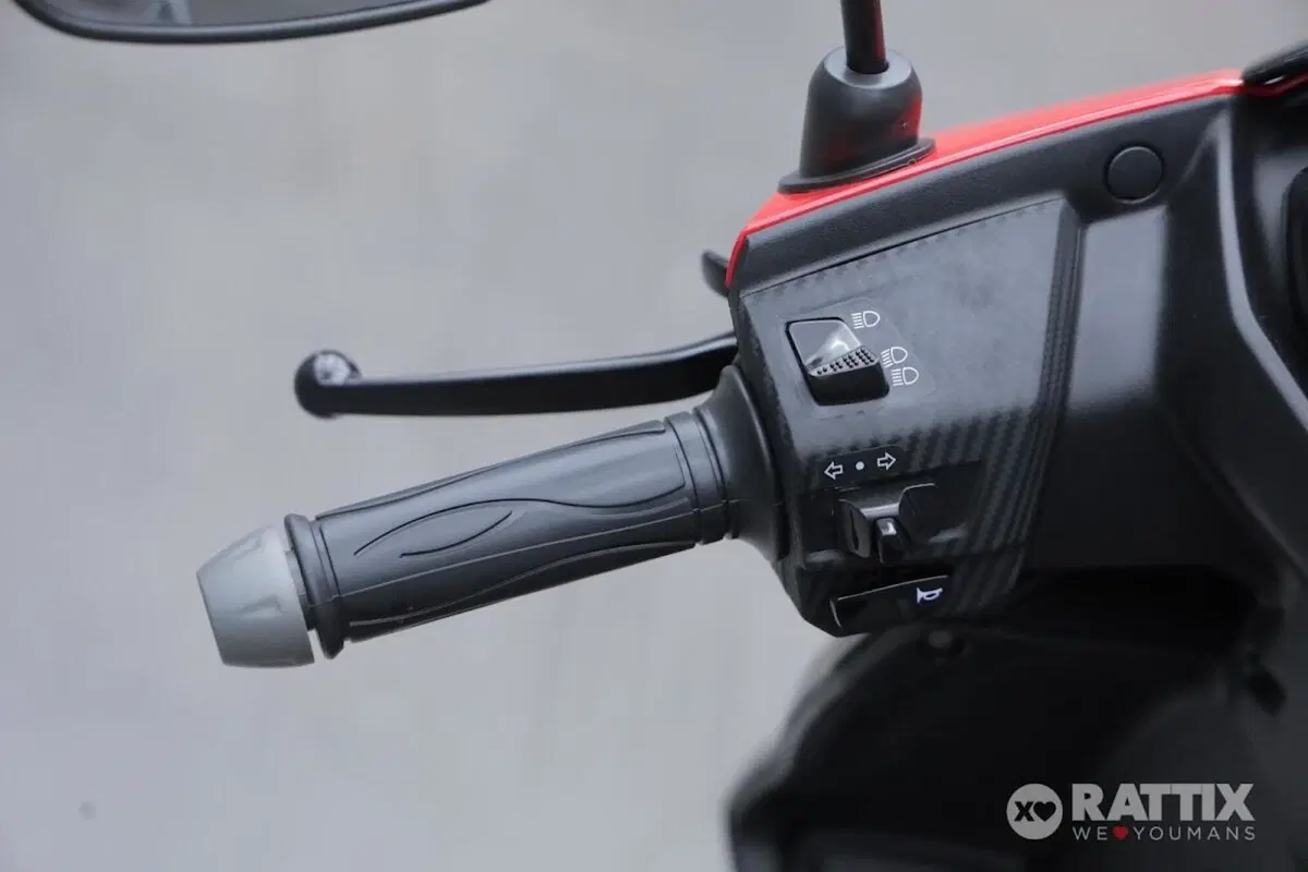 TVS Motor Ntorq 125 (2024 - 26) (11)