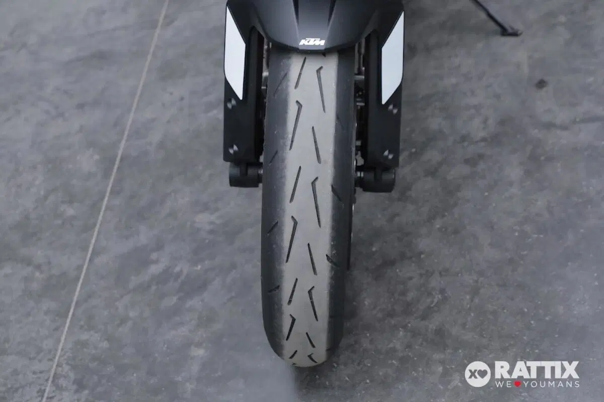 KTM 890 Duke GP (2022 - 23) (10)