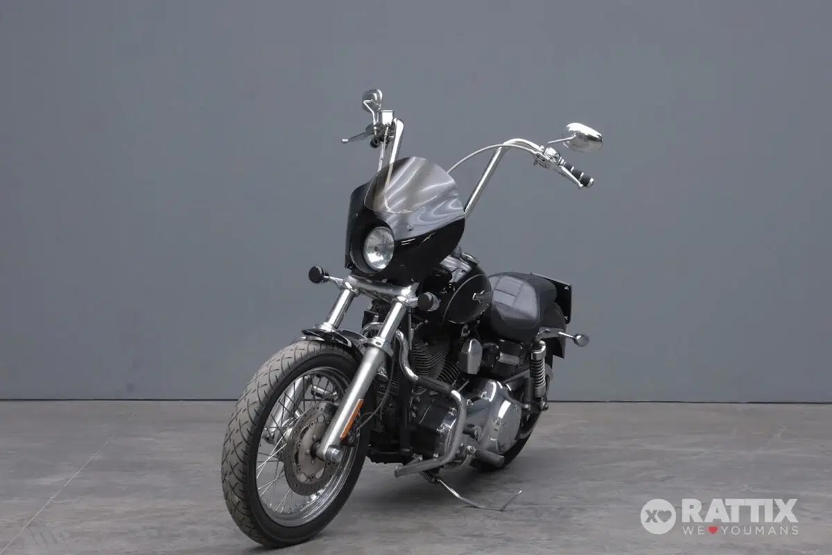 Harley-Davidson 1584 Super Glide Custom (2008 - 13) - FXDC (2)