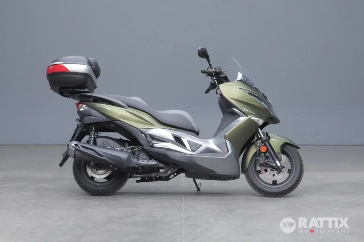 Kawasaki J 300 (2017 - 21) (3)