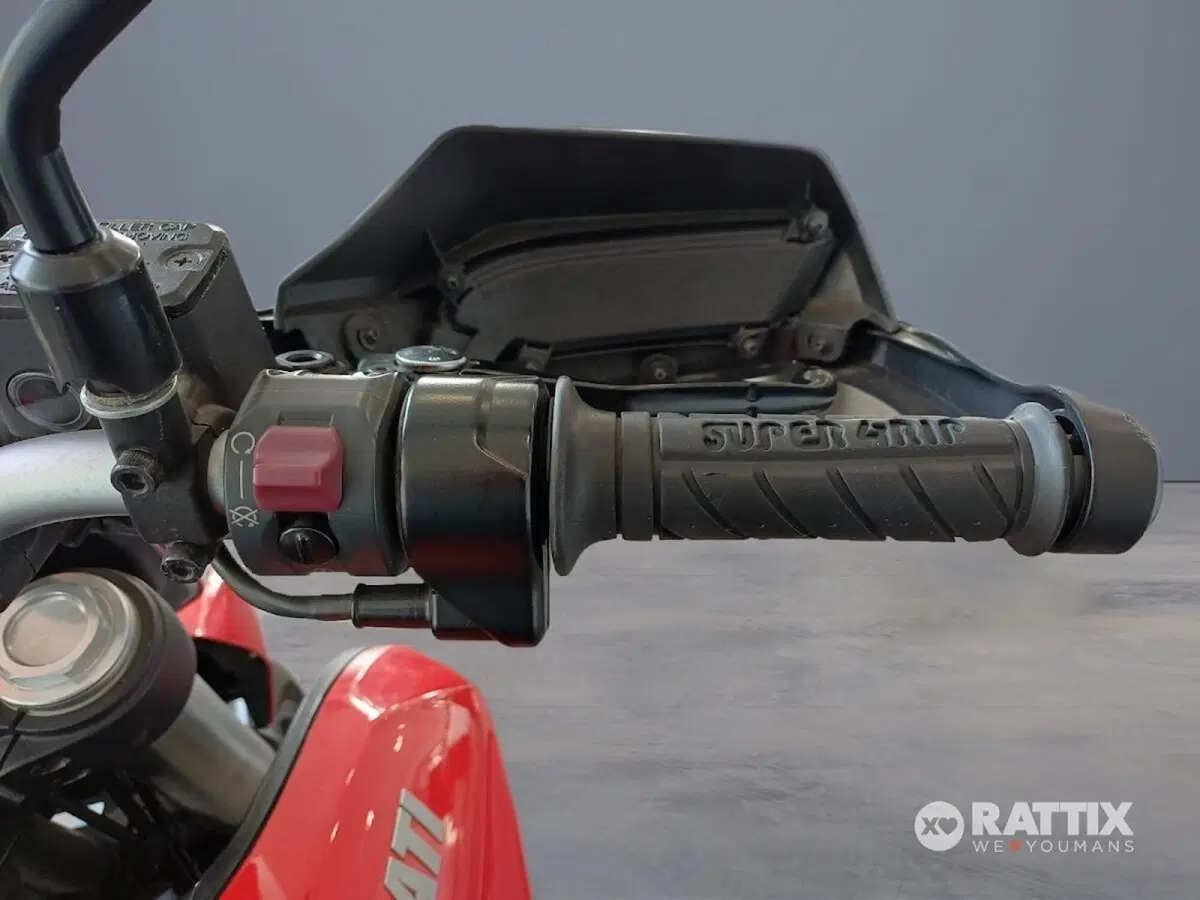 Ducati Hyperstrada 939 (2016 - 18) (12)