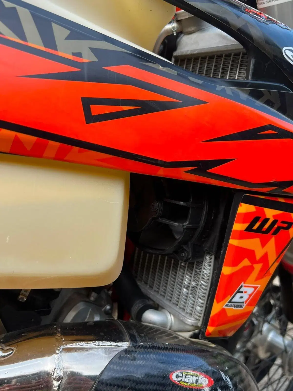 KTM 300 EXC TPI (2023) (8)