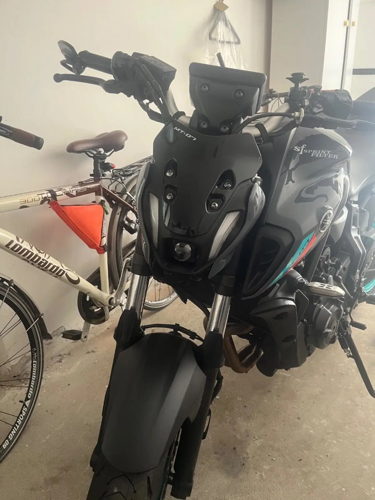 Yamaha MT-07 Pure (2023 - 25) (9)