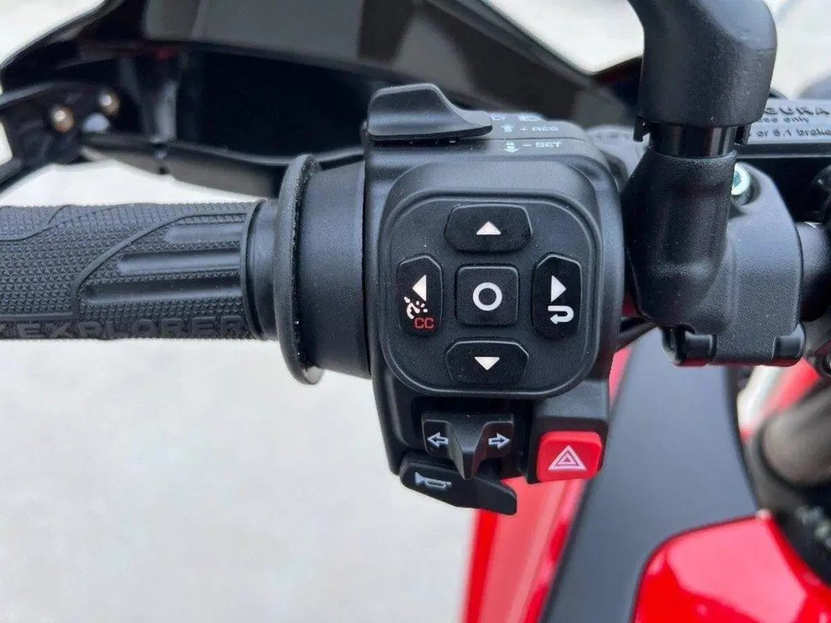 MV Agusta LXP Enduro Veloce (2024 - 25) (5)