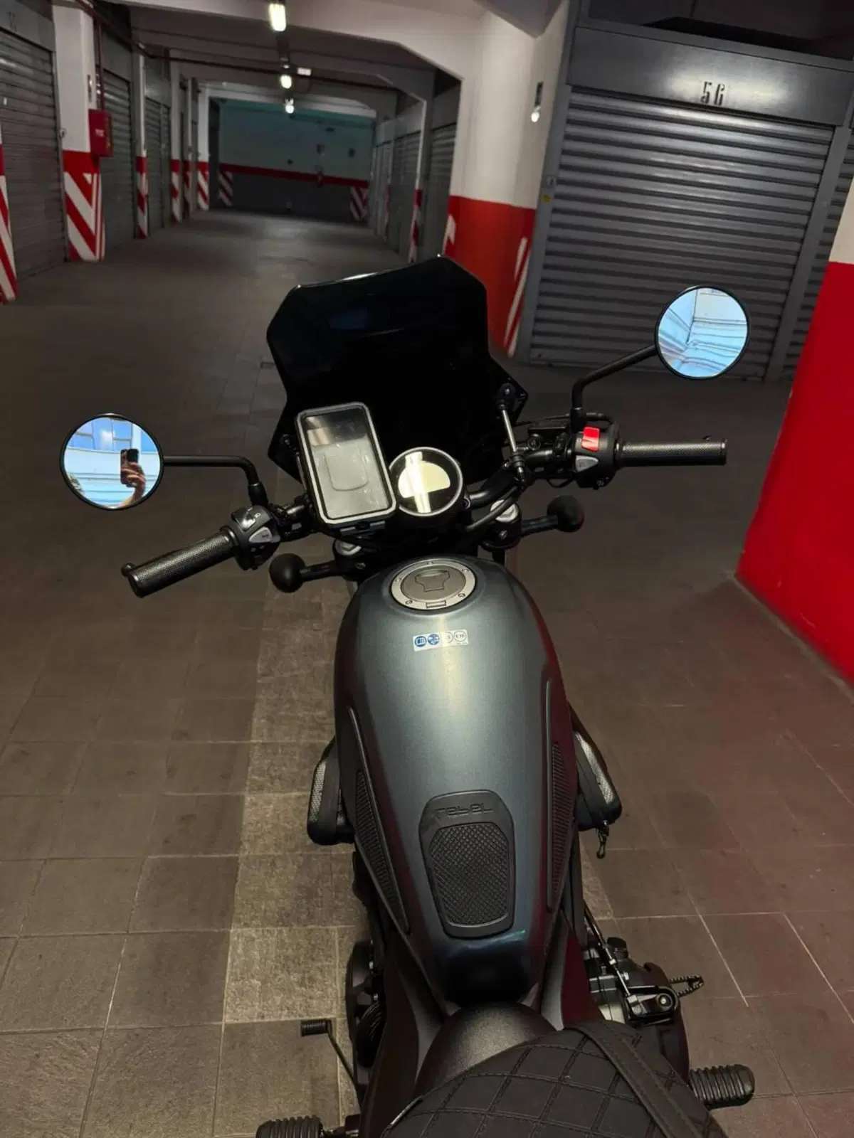 Honda Rebel 250 (2000 - 03) (6)