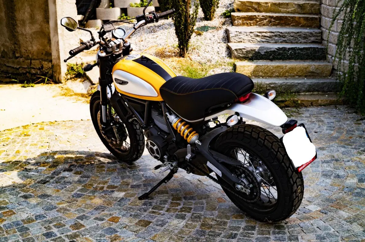 Ducati Scrambler 800 Classic (2015 - 16) (2)