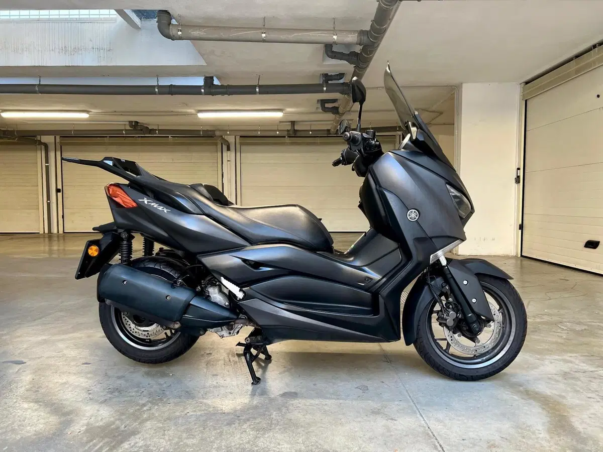 Yamaha X-Max 300 ABS (2017 - 20) (3)