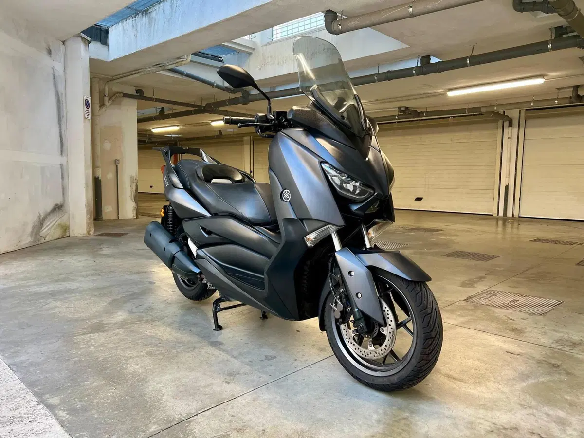 Yamaha X-Max 300 ABS (2017 - 20) (4)