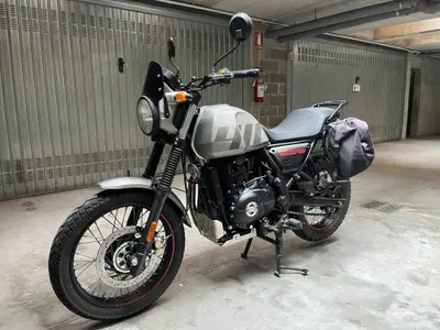 Royal Enfield Scram 411 (2022 - 24) usata