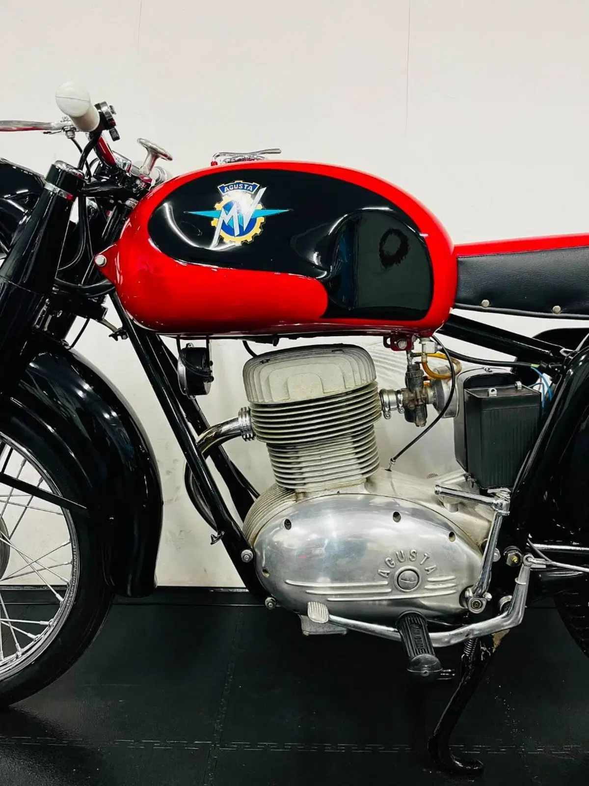 MV Agusta 175 CSTL Lusso (13)