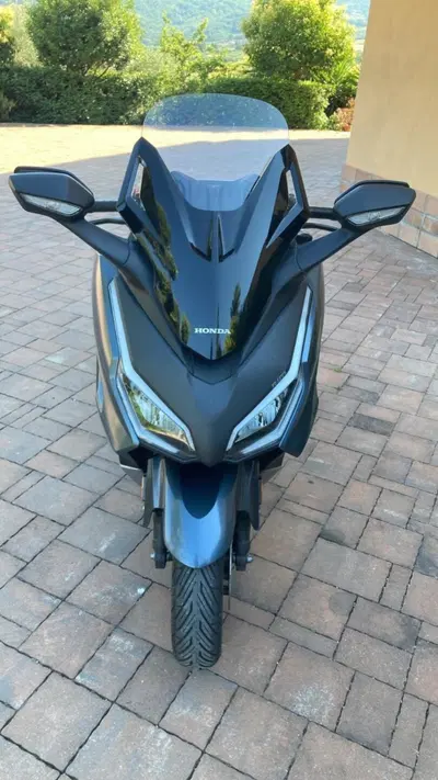 Honda Forza 350 (2022 - 24) usata