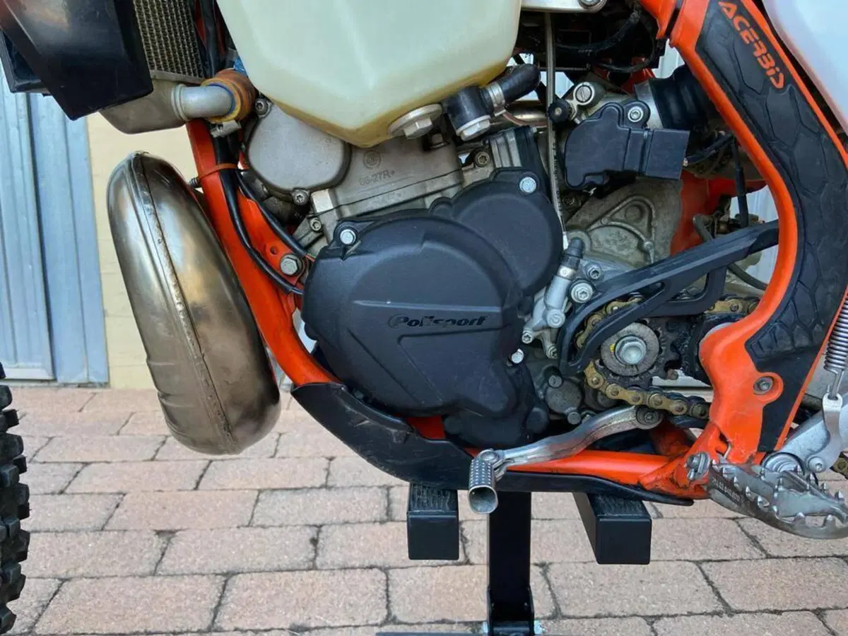 KTM 250 EXC TPI Six Days (2020) (3)