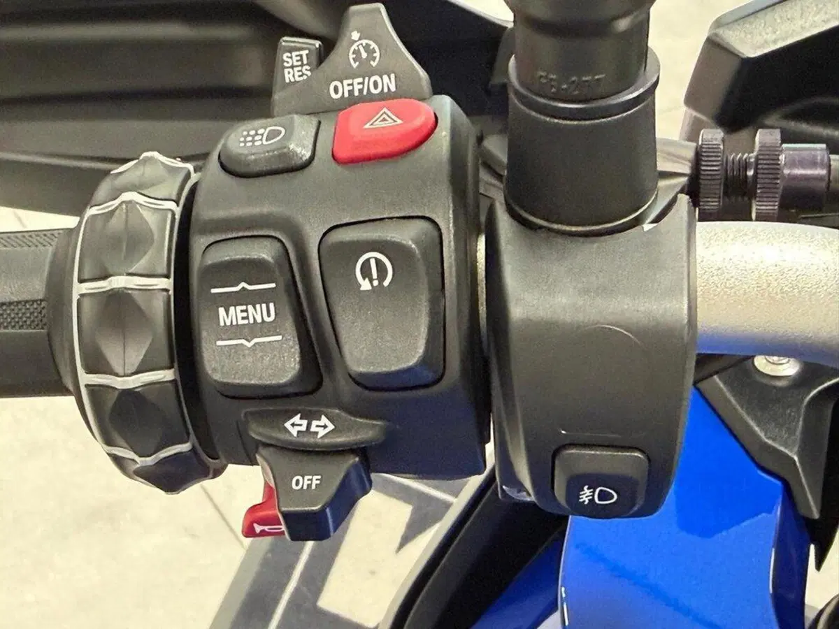 Bmw F 900 XR (2020 - 24) (9)