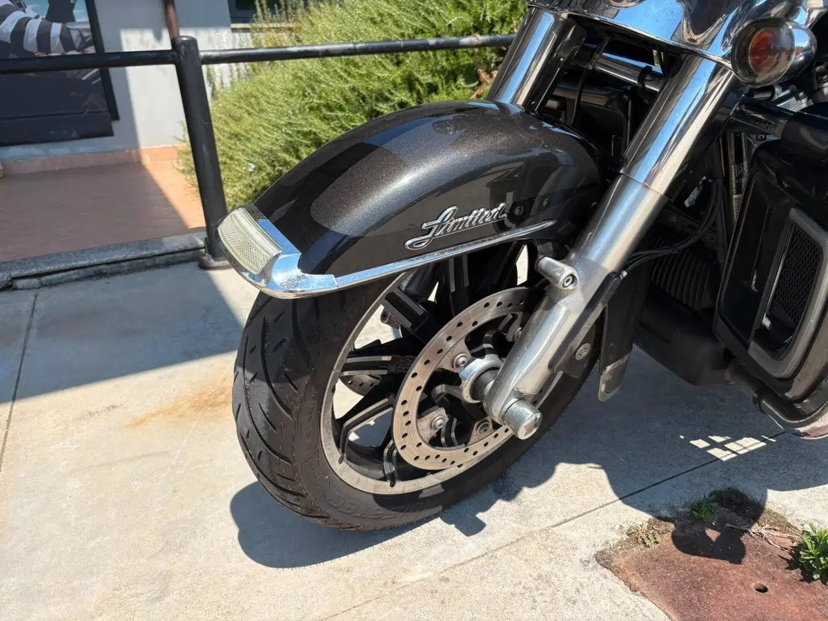 Harley-Davidson 114 Electra Glide Ultra Limited (2020) - FLHTK (9)