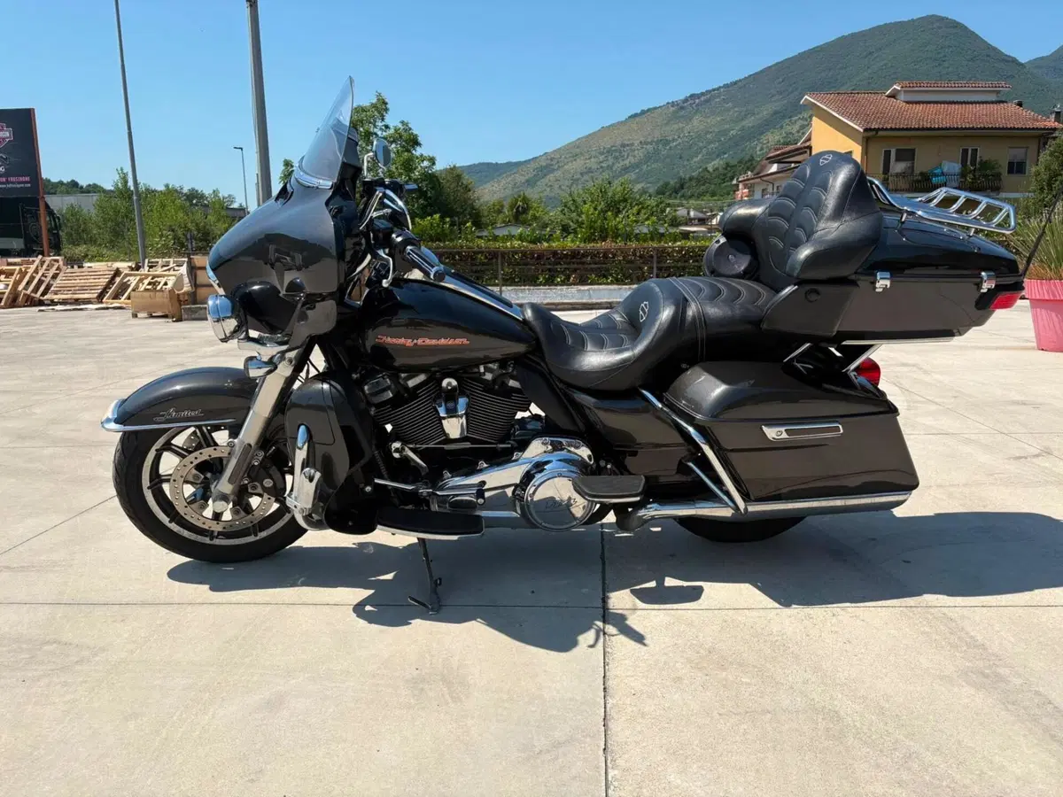 Harley-Davidson 114 Electra Glide Ultra Limited (2020) - FLHTK (10)