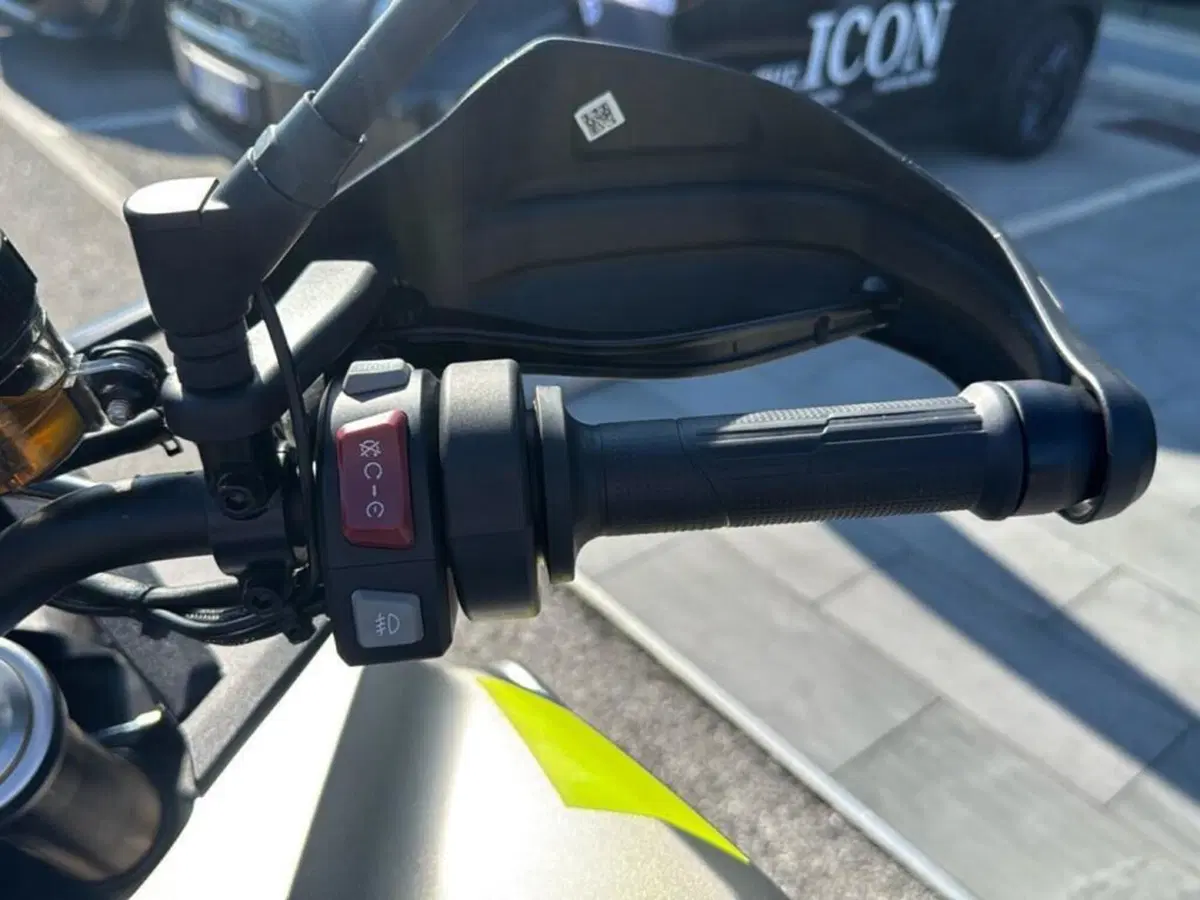 Voge Valico 900DSX (2024 - 26) (10)