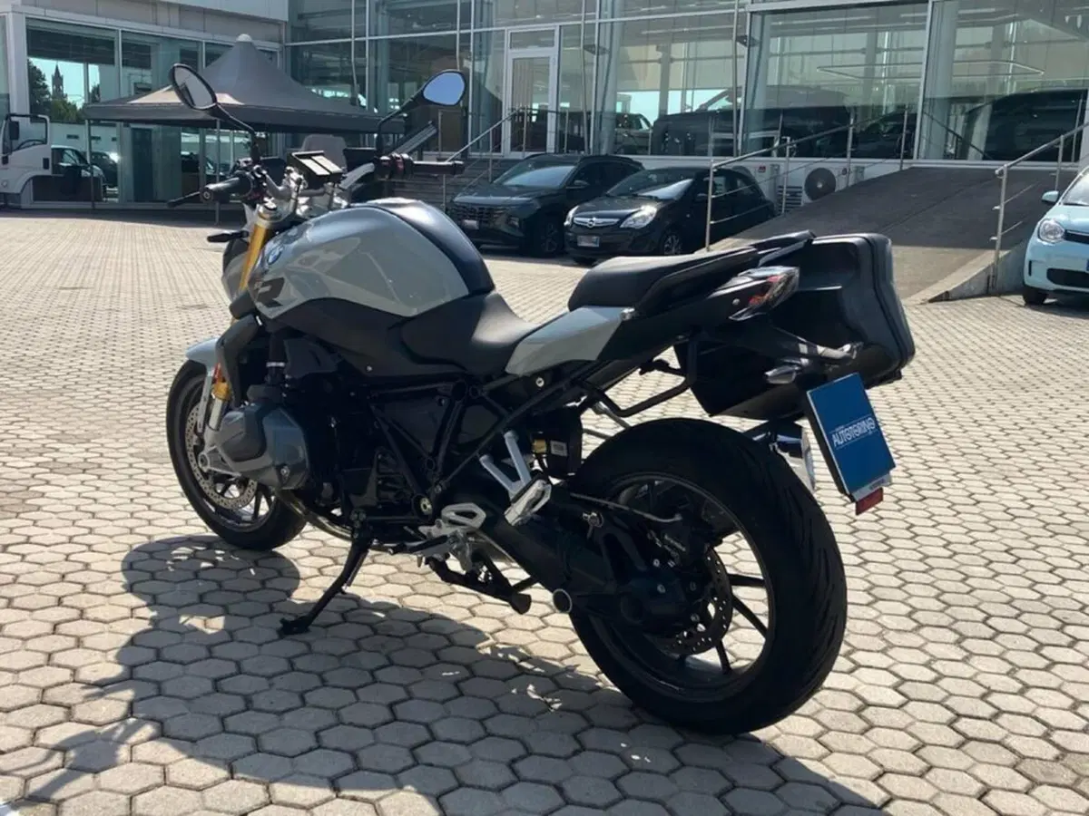 Bmw R 1250 R (2021 - 25) (5)