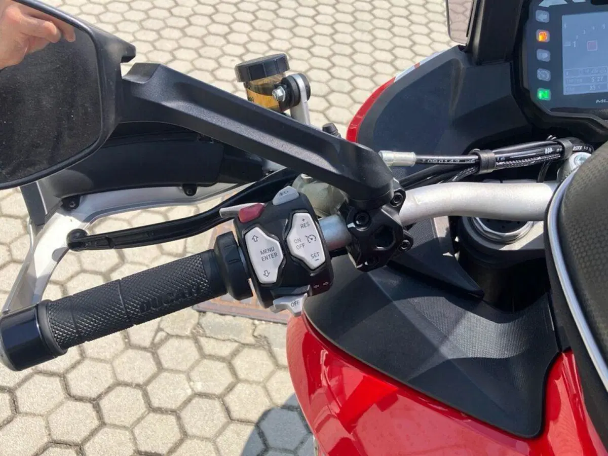 Ducati Multistrada 1200 S (2015 - 17) (9)