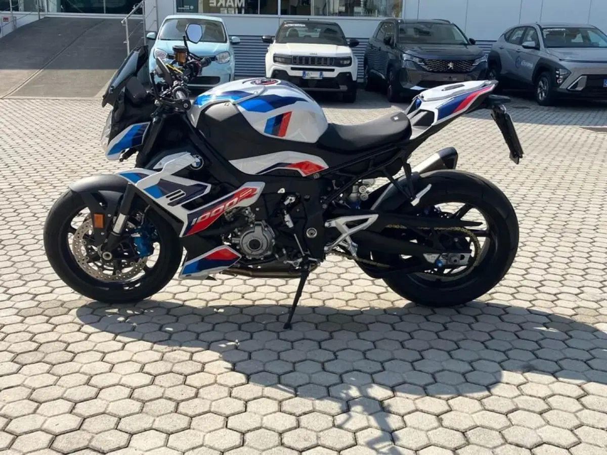 Bmw M 1000 R (2023 - 24) (4)