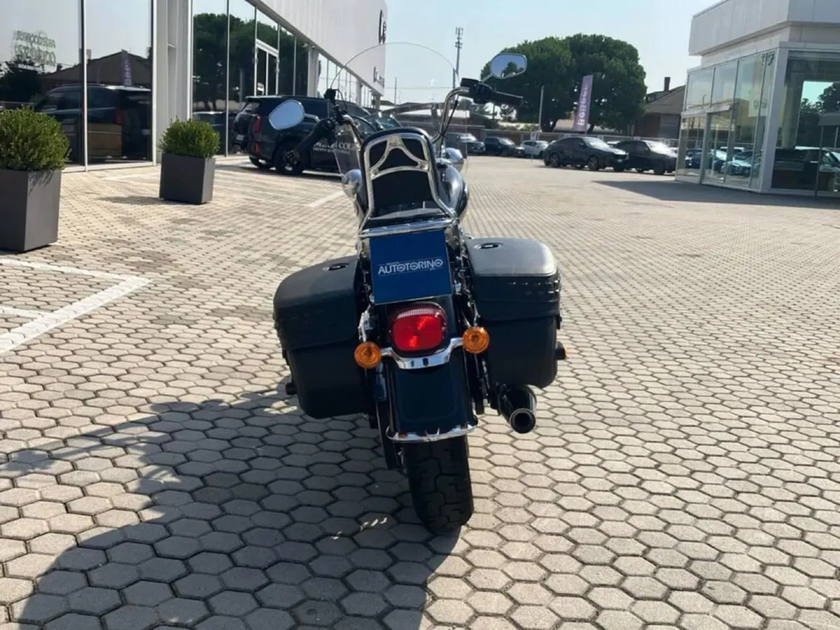 Harley-Davidson 114 Heritage Classic (2018 - 20) - FLHCS (6)