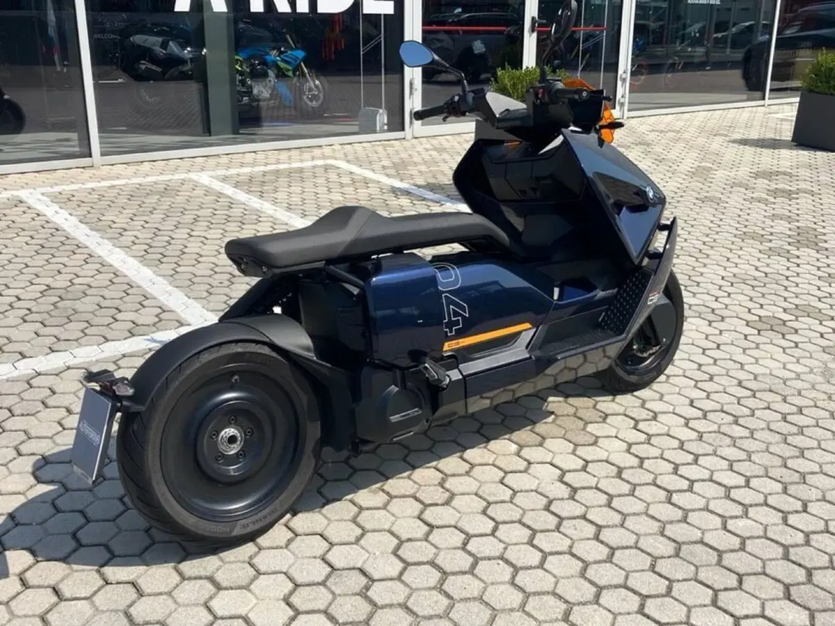 Bmw CE 04 (2021 - 25) (7)