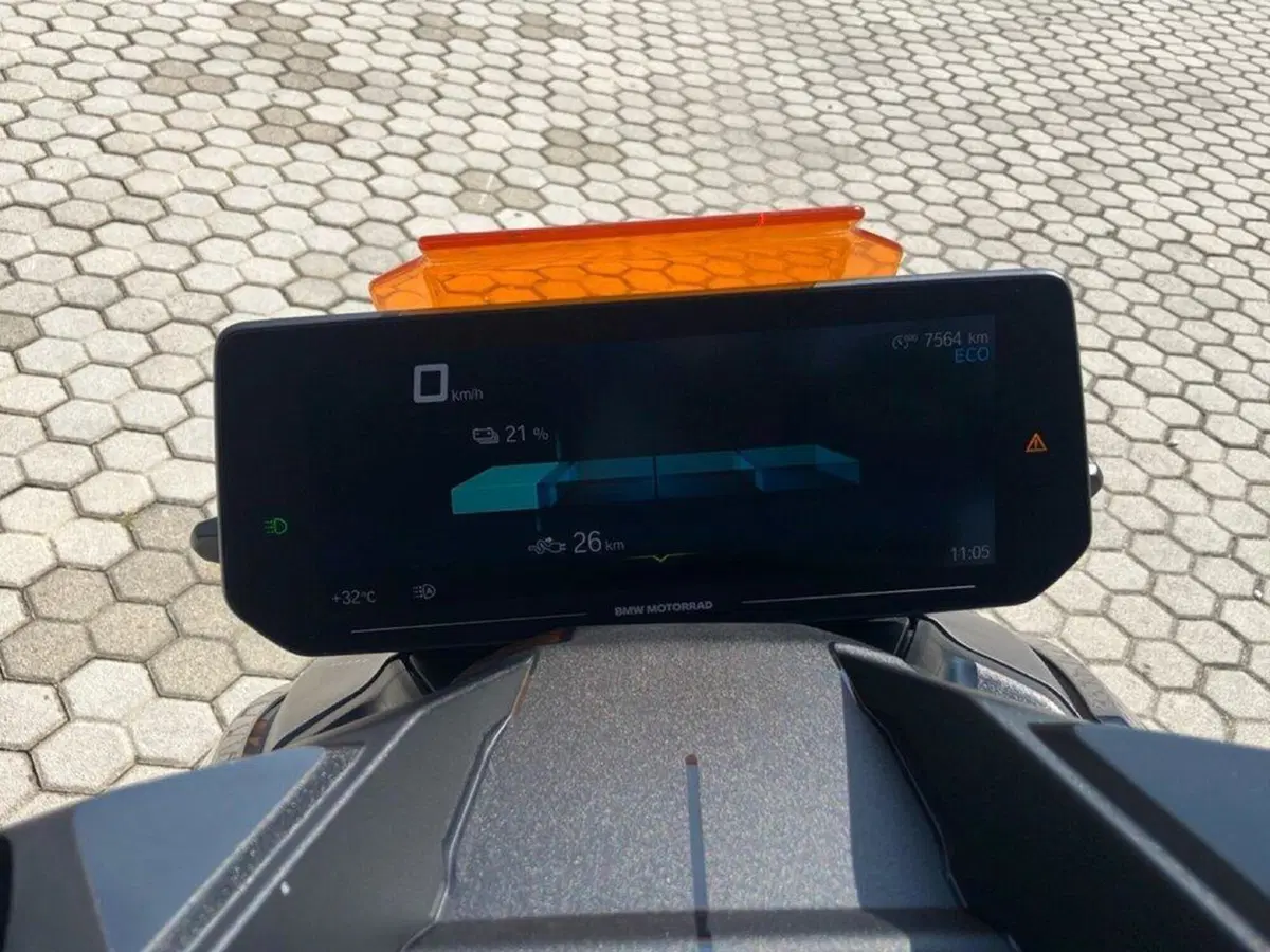 Bmw CE 04 (2021 - 25) (11)