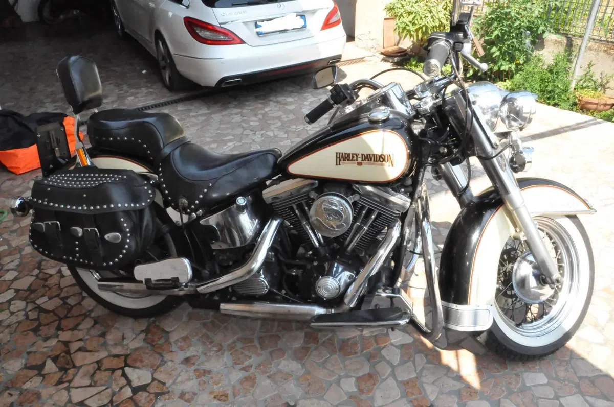Harley-Davidson 1340 Heritage Classic (1984 - 98) - FLSTC (8)