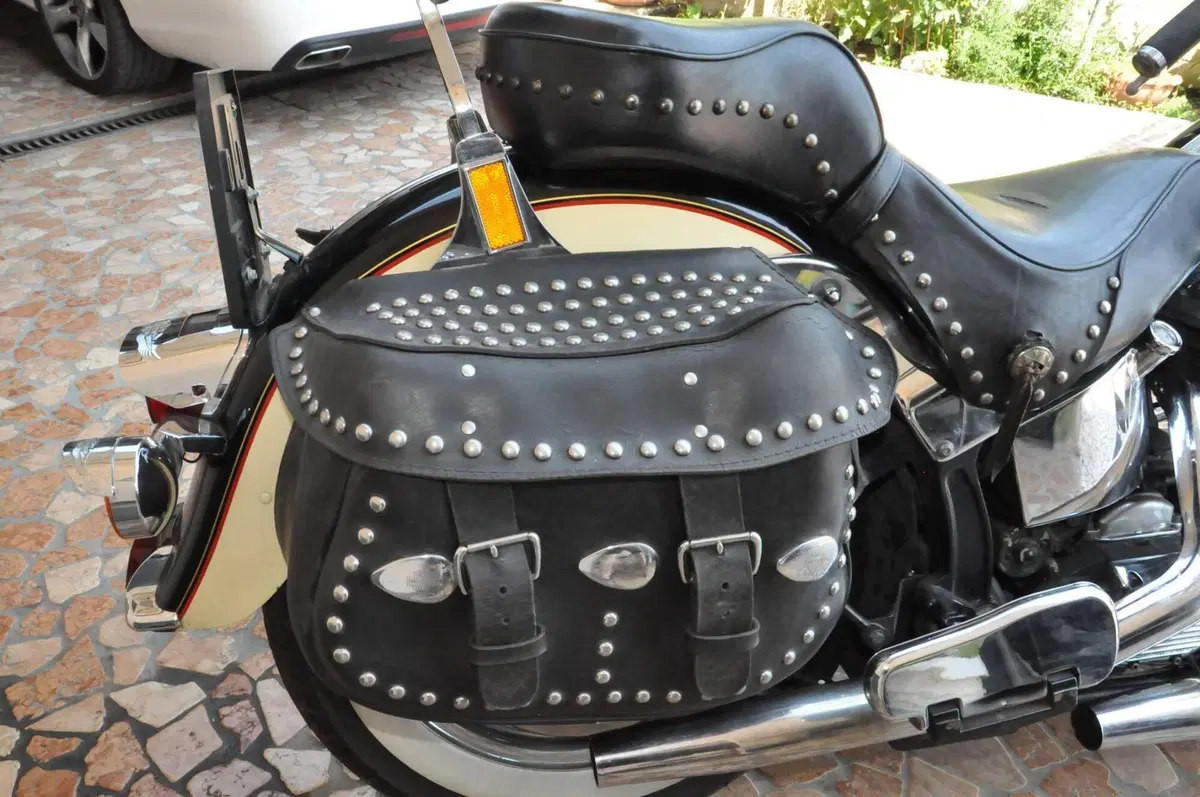 Harley-Davidson 1340 Heritage Classic (1984 - 98) - FLSTC (10)